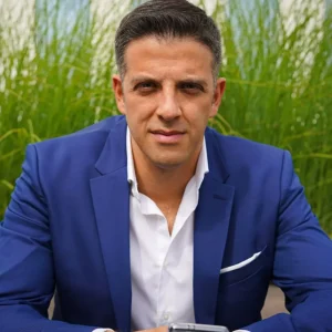 Picture of Navid Ladani